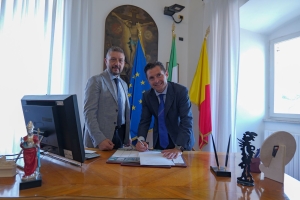 Ascoli Piceno - Marco Fioravanti firma in Comune e avvia il secondo mandato da sindaco