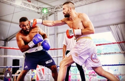 Ascoli Piceno: Eros Seghetti riporta a casa un match per il titolo professionistico italiano di pugilato